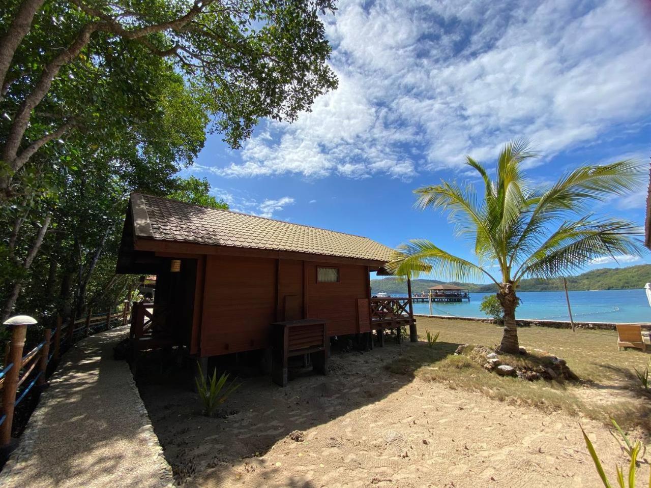 El Rio Y Mar Resort Coron Esterno foto